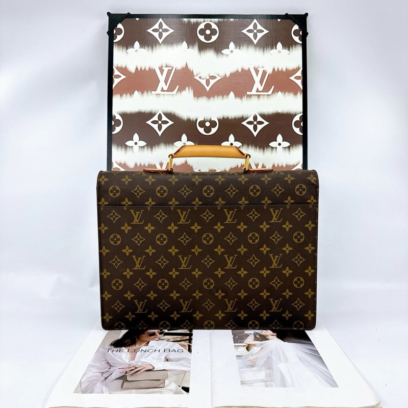 Louis Vuitton • 經典老花公文包-5
