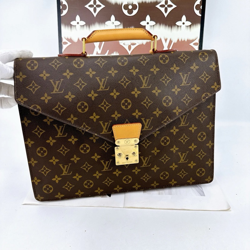 Louis Vuitton • 經典老花公文包-6