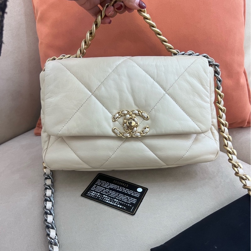 香奈兒Chanel 19bag 鐳射30開 附件：卡 防塵袋，尺寸26*16-1