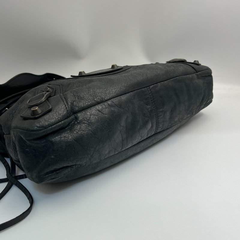 🏷Balenciaga first機車包-12