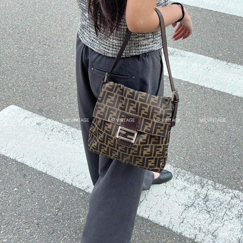 🏷Fendi單肩包-1