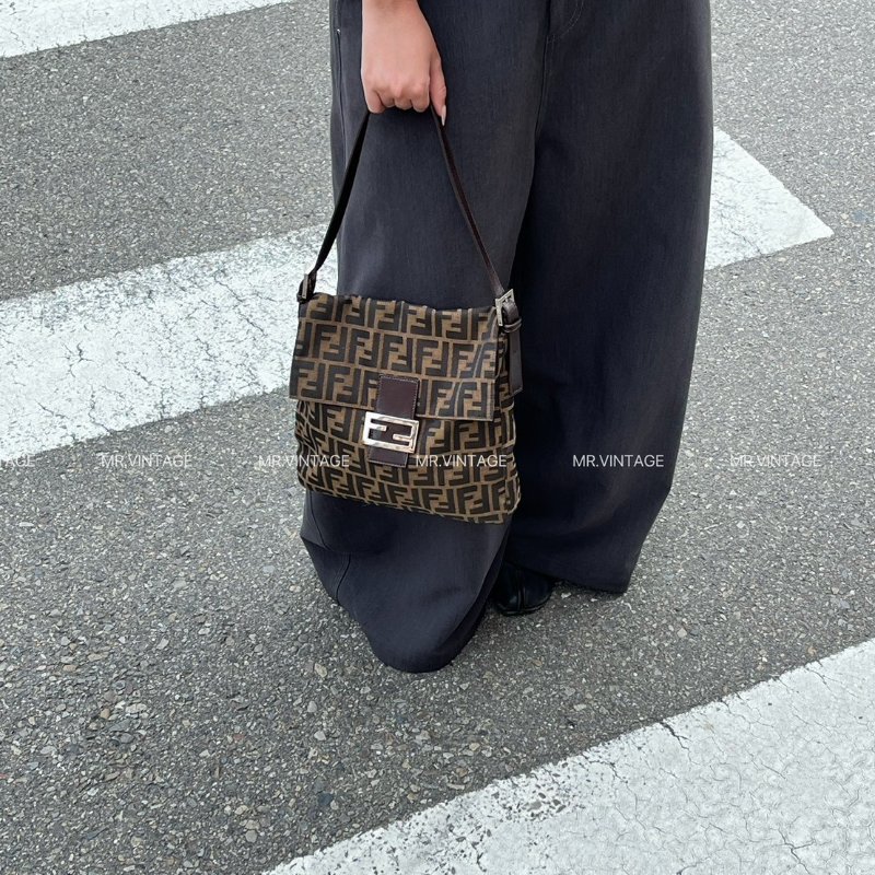 🏷Fendi單肩包-2
