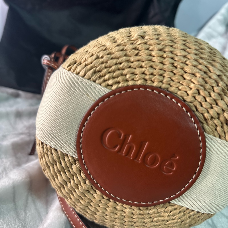 Chioe 包包 編織拼帆布 Woody Saffia Basket Bag 小號束口手提水桶包-11