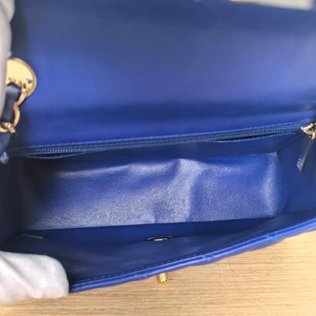 CHANEL CF口蓋包大Mini20藍色羊皮24開金扣肩背包-2