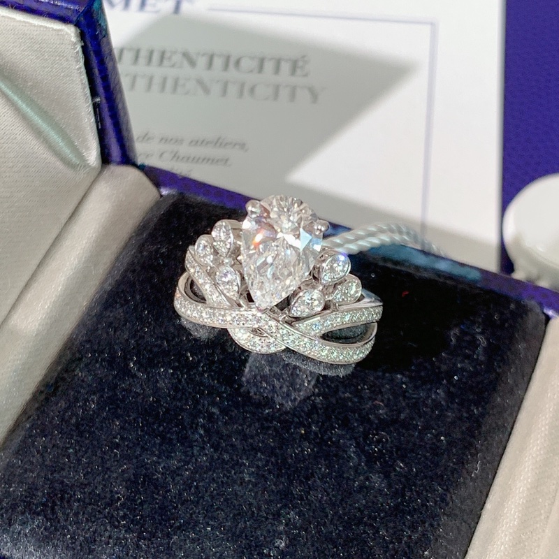 Chaumet尚美巴黎2.01克拉加冕·鷺羽系列梨形切鑽戒50號，主鑽：2.01 carat，顏色：E，淨度：VVS2，2022年購入-3