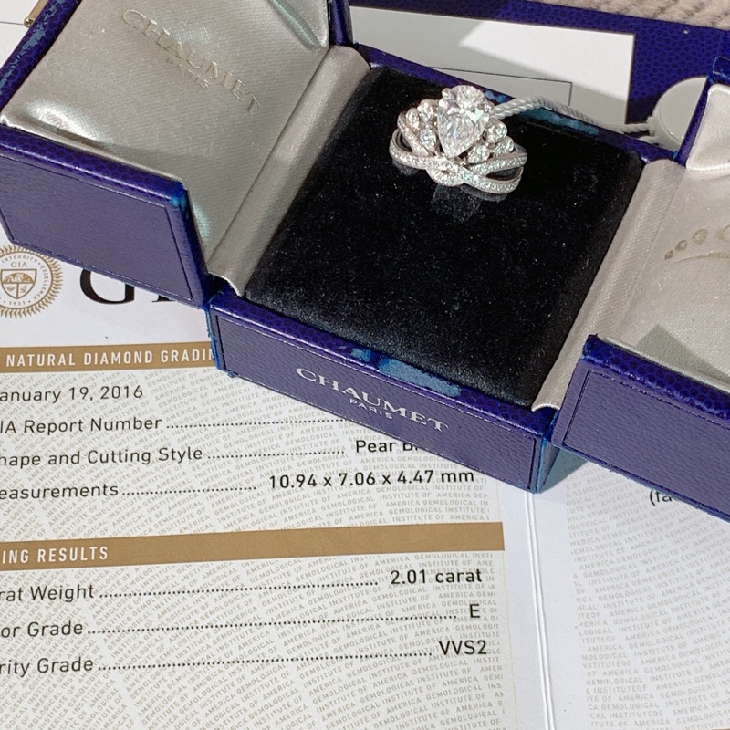 Chaumet尚美巴黎2.01克拉加冕·鷺羽系列梨形切鑽戒50號，主鑽：2.01 carat，顏色：E，淨度：VVS2，2022年購入-4