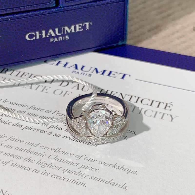 Chaumet尚美巴黎2.01克拉加冕·鷺羽系列梨形切鑽戒50號，主鑽：2.01 carat，顏色：E，淨度：VVS2，2022年購入-5