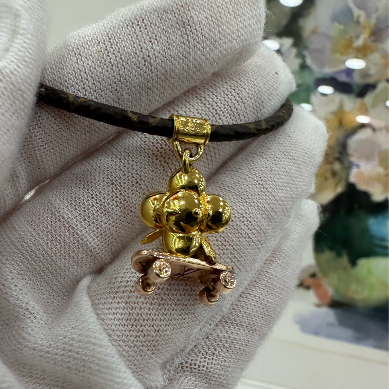 LV 最新滑板太陽花男女同款手鍊-1