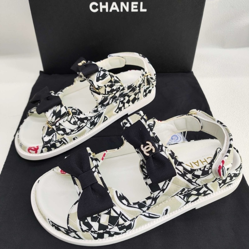 閒置新未使用Chanel香奈兒 水鑽雙c二舅涼鞋36.5碼-0