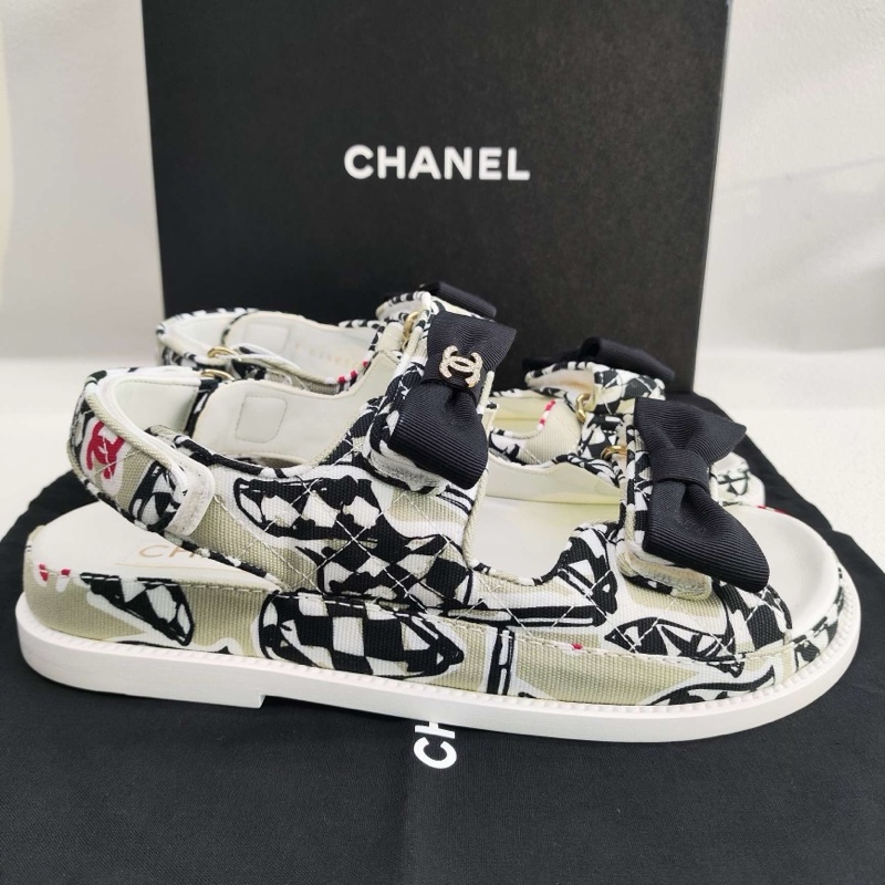 閒置新未使用Chanel香奈兒 水鑽雙c二舅涼鞋36.5碼-3