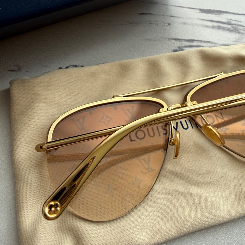 lv漸層飛行員墨鏡真的很好看🥲🖤🖤-4