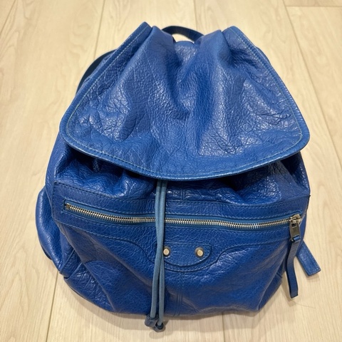 Balenciga 藍色後背包