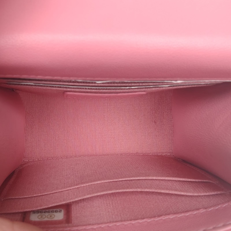 CHANEL TrendyCC口蓋包方版粉色羊皮29開淺金扣-5