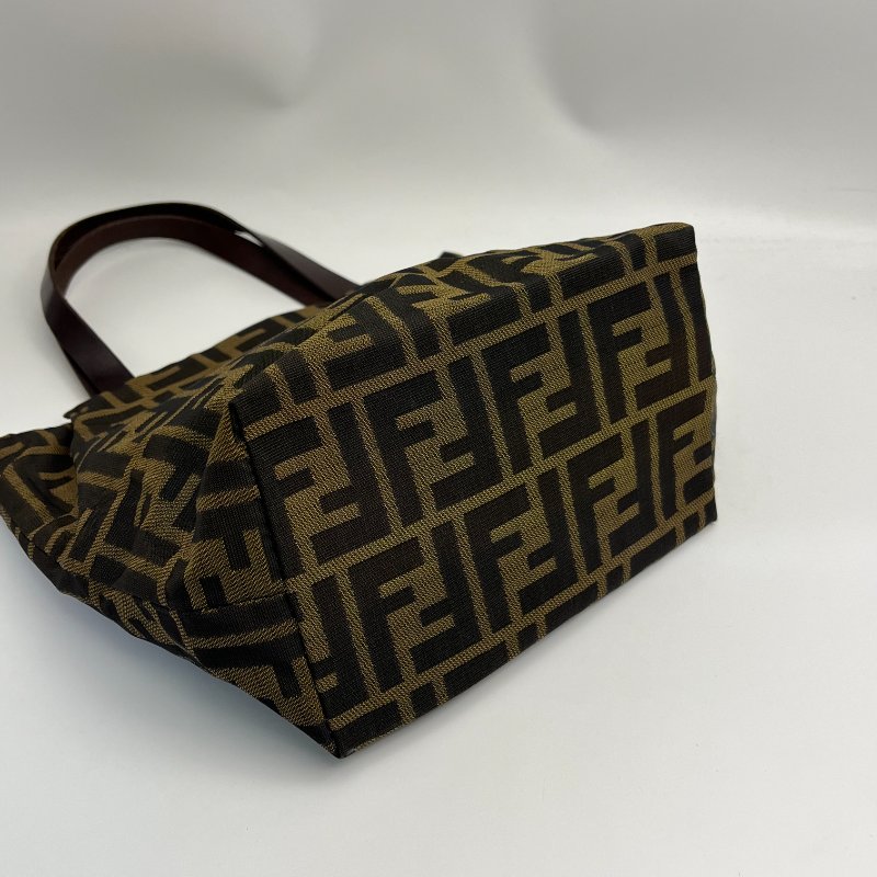 🏷Fendi小托特-5