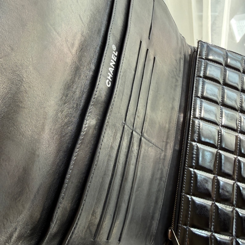 Chanel漆皮晚宴包肩背包-10