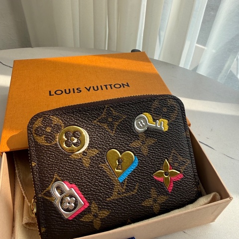 lv超美短夾也能當零錢包👛