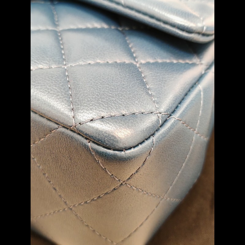 Chanel Classic flap mini-7
