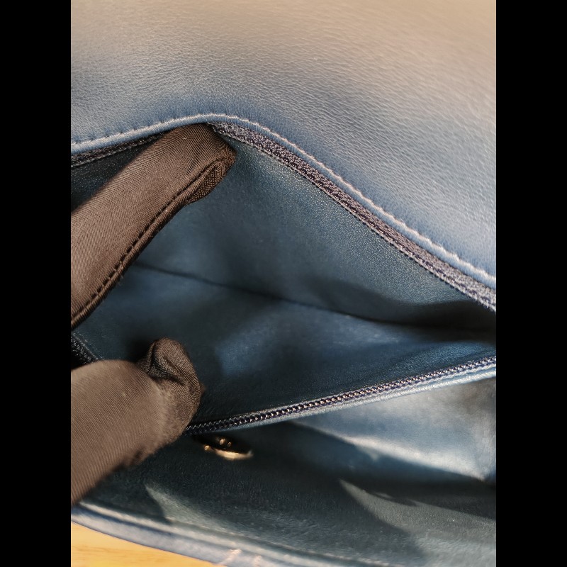 Chanel Classic flap mini-22