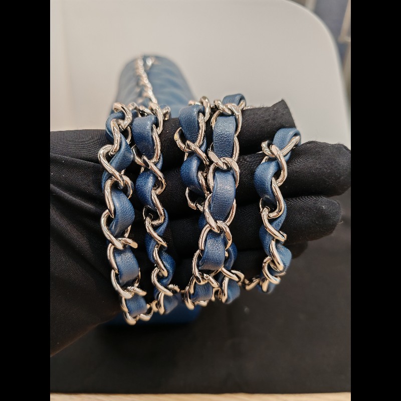 Chanel Classic flap mini-24