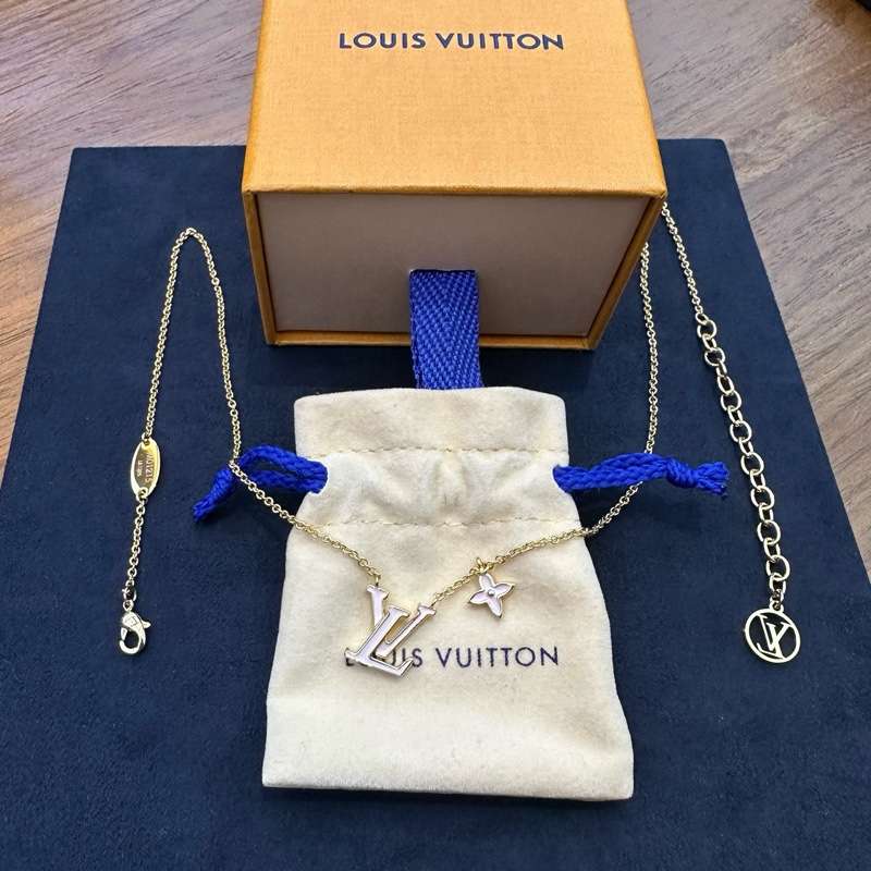 Louis Vuitton 路易威登  LV Iconic 項鍊 粉色法郎小花 項鍊-0