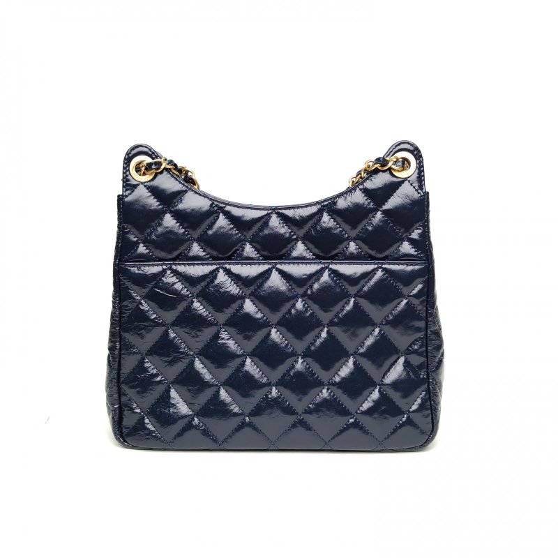 CHANEL 23C天貓精靈HOBO嬉皮包中號墨藍色牛皮晶片金扣肩背包-2