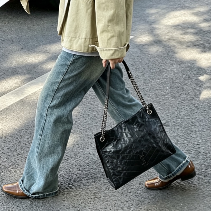 YSL聖羅蘭黑色油蠟皮Niki shopping bag中號托特包單肩手提包-38