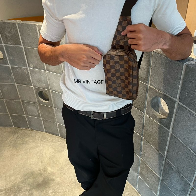 🏷Louis vuitton胸包-1