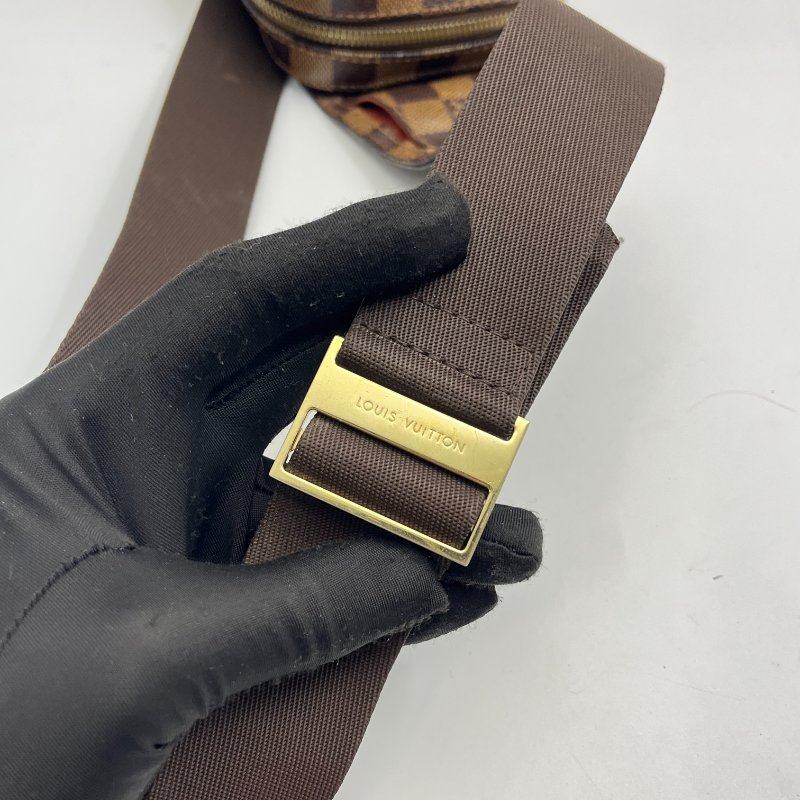 🏷Louis vuitton胸包-4