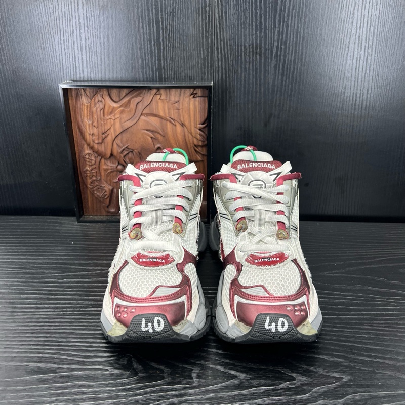 Balenciaga巴黎世家 runner 白灰紅 40碼-1