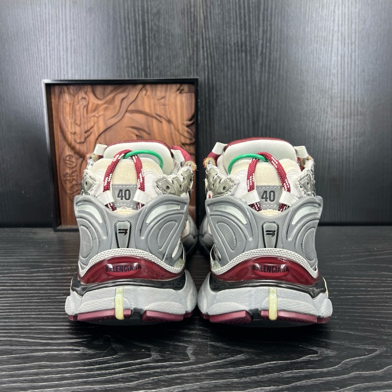 Balenciaga巴黎世家 runner 白灰紅 40碼-2
