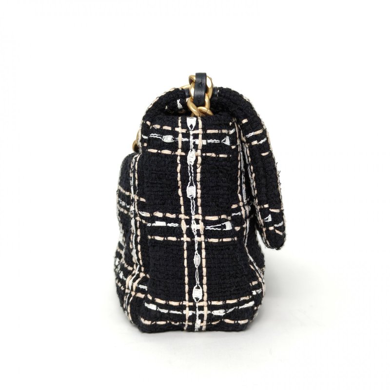 CHANEL 19BAG口蓋包小號拼色毛呢晶片開金銀扣肩背包-1