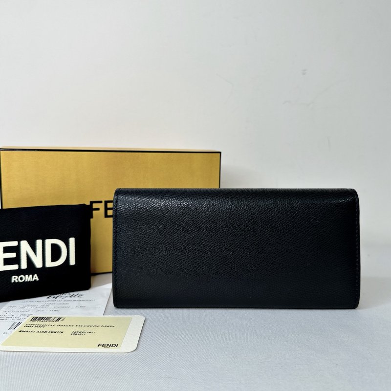 FENDI 黑金圓扣信封長夾-1