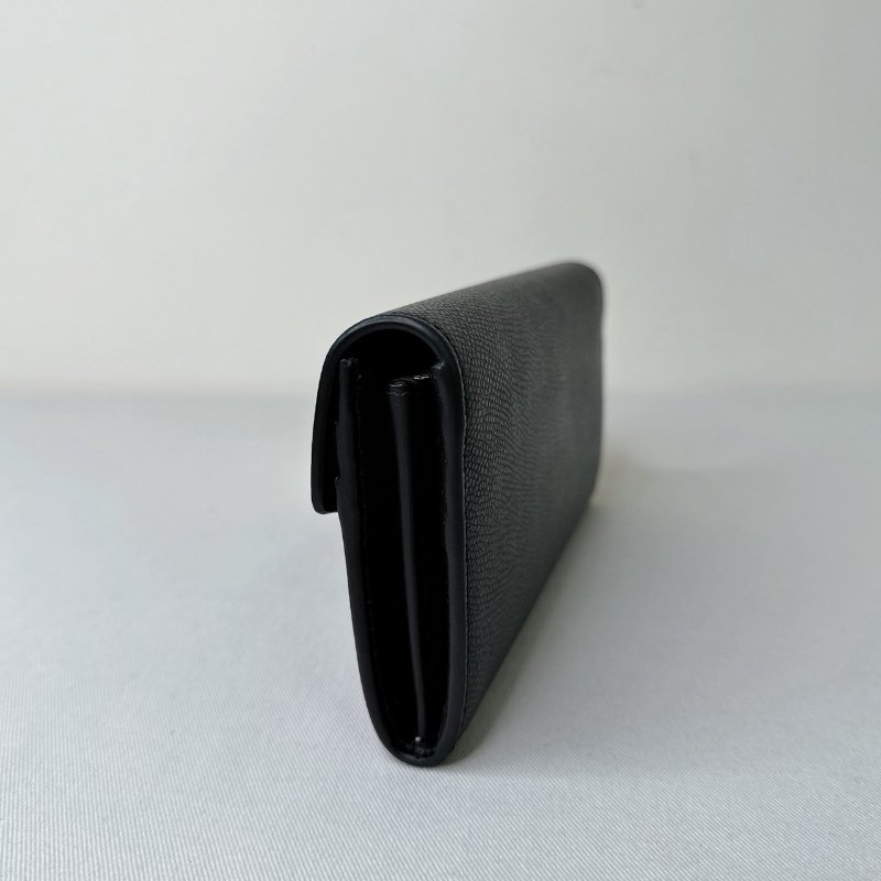 FENDI 黑金圓扣信封長夾-5