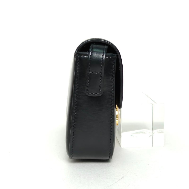 CELINE Triomphe凱旋門金屬鎖扣橫版肩背包黑色牛皮肩背包-1