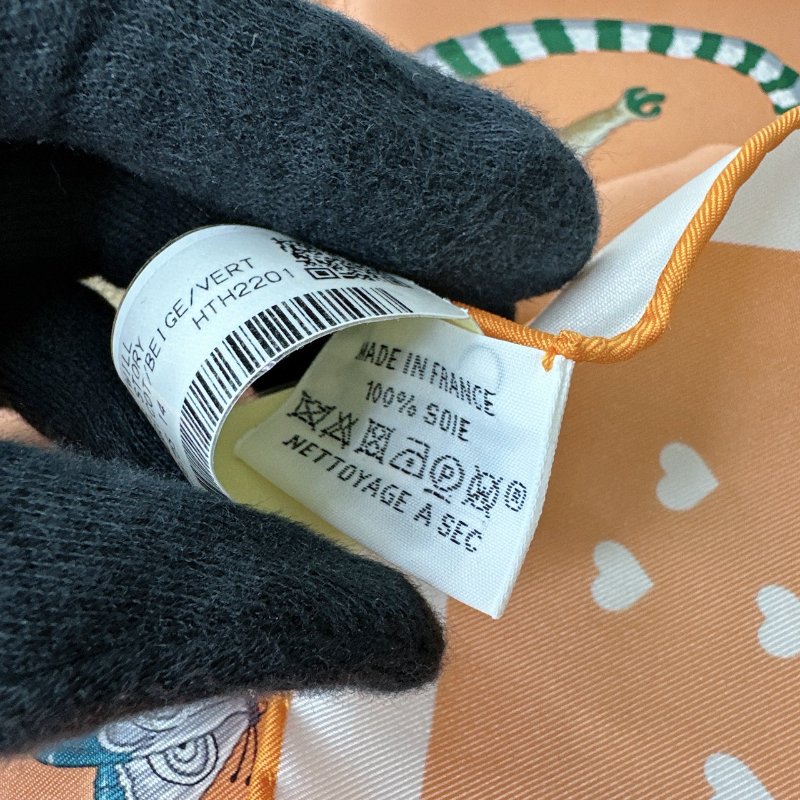HERMES 全新Story馬戲團故事絲巾-7