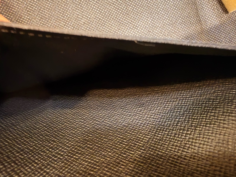 LV Alexander 黑灰棋盤格8格拉鏈零錢袋對折長夾-16