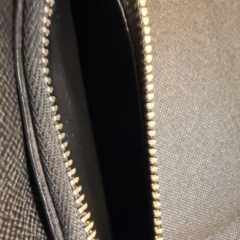 LV Alexander 黑灰棋盤格8格拉鏈零錢袋對折長夾-24