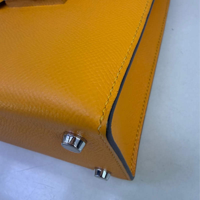 這款手袋是Hermès 的Verrou 21，採用了標誌性的門閂鎖-7