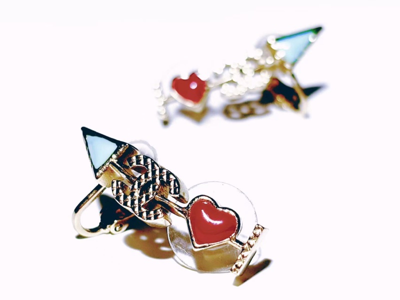 Chanel香奈兒 一箭穿心耳釘耳夾兩用款-2