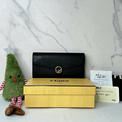 FENDI 圓扣信封長夾