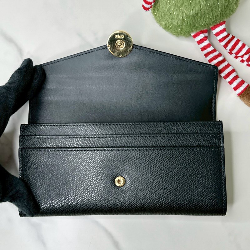 FENDI 圓扣信封長夾-4