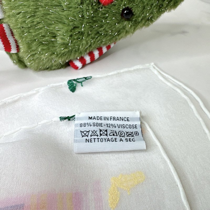 HERMES 全新Garde-Robe Pop輕薄絲巾-4
