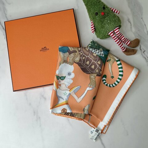 HERMES 全新Story馬戲團絲巾