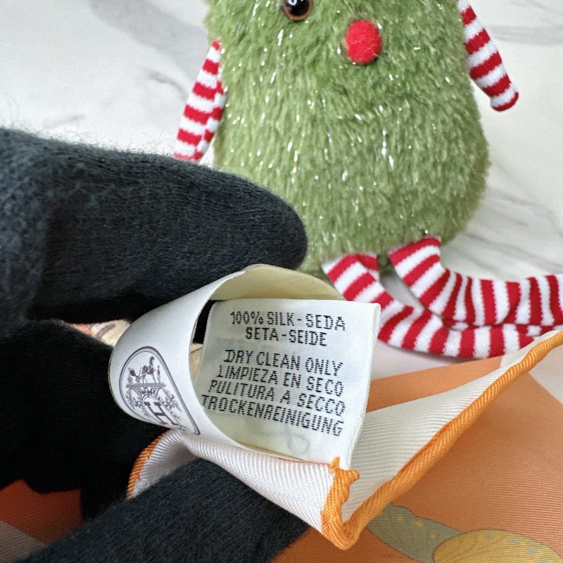 HERMES 全新Story馬戲團絲巾-5