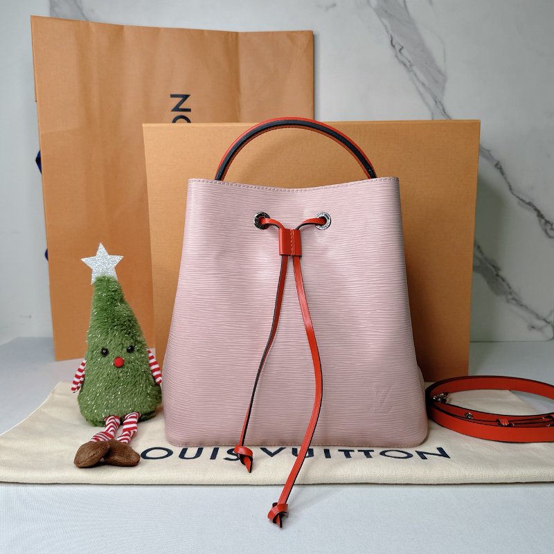 LV EPI水波紋水桶包-0