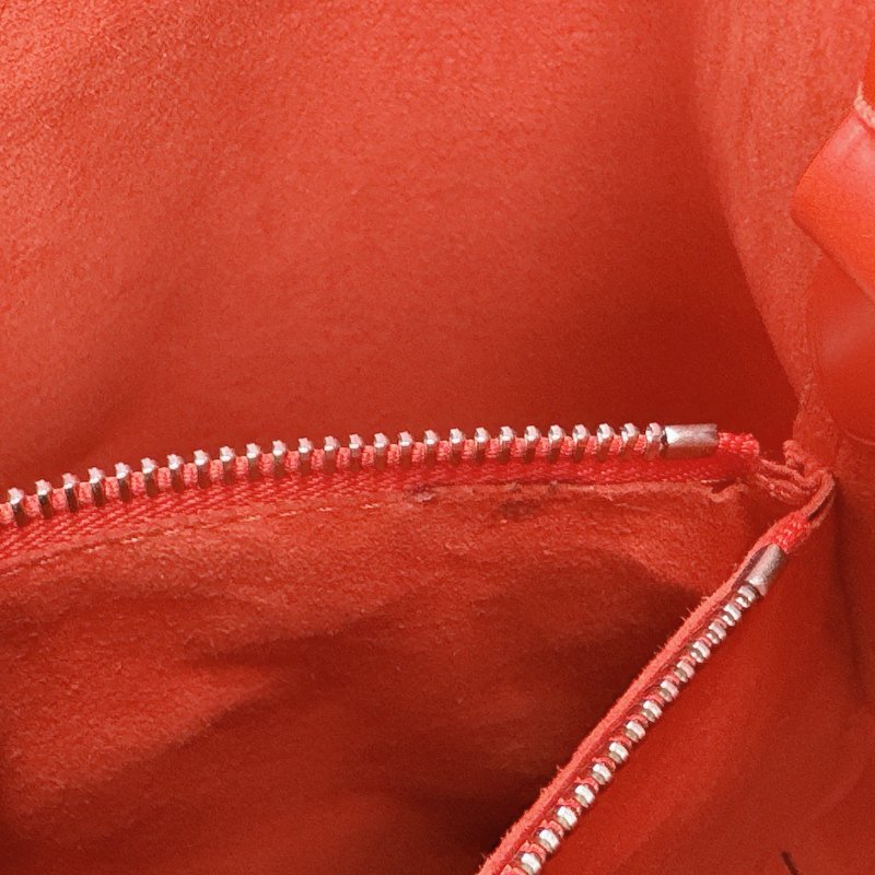 LV EPI水波紋水桶包-6