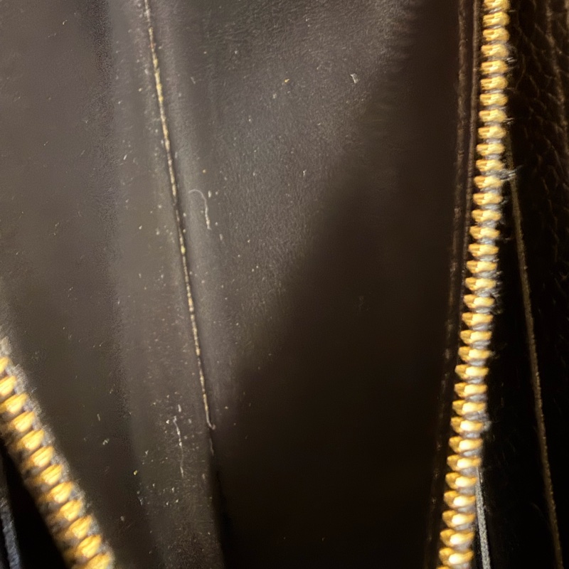 LV clemence 8卡黑牛皮長夾-21