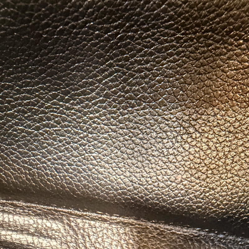 LV clemence 8卡黑牛皮長夾-23