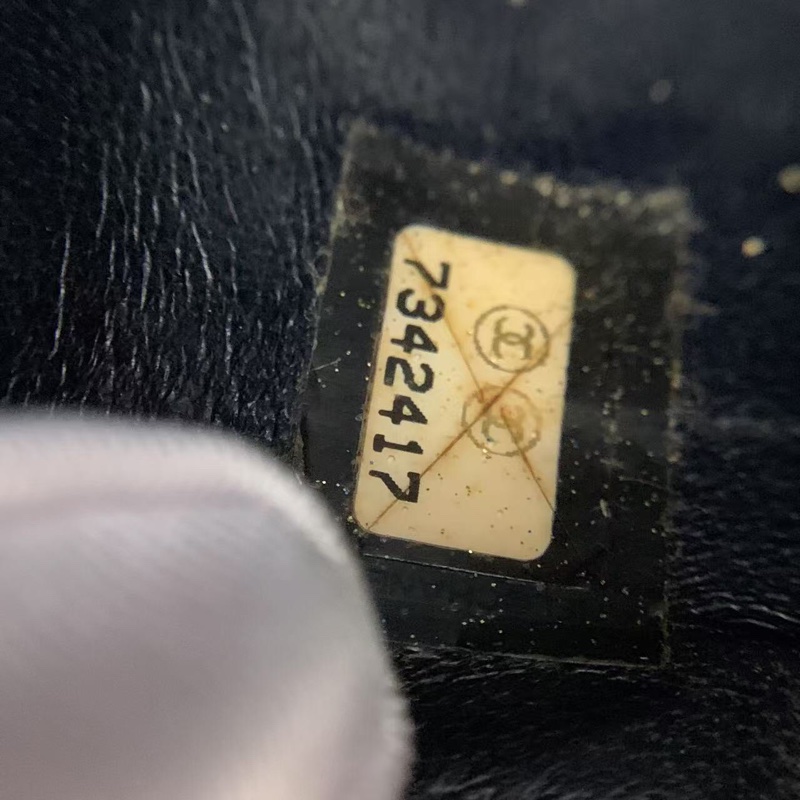 二手 Chanel 錢包，磨損如圖-8