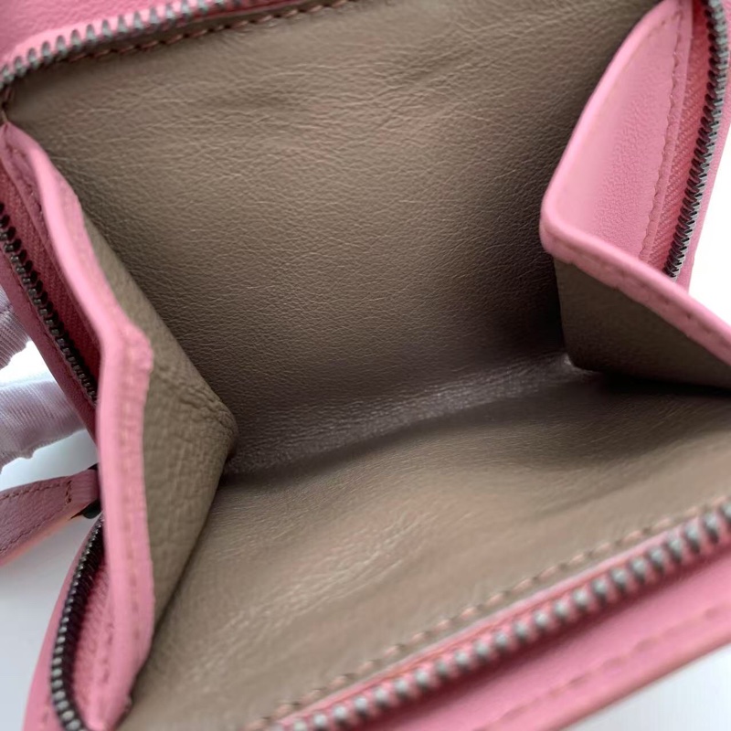 二手 bv 短款粉色錢包，配件盒子，成色如圖-3